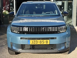 Fiat Grande Panda 1.2 Hybrid ICON | Parkeersensoren | Carplay | Airco / 4