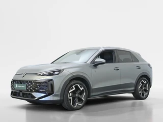 Volkswagen T-Roc 1.5 eTSI R-Line Elek. Trekhaak | Stuur-/stoelverwarming | Verlichte logo's