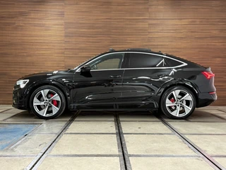 Audi Q8 Sportback e-tron 50 quattro S Edition 95 kWh | Pano | B&O| 22” | Massage | Adaptive Cruise | Matrix LED / 45