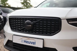 Volvo XC40 T5 Recharge Plus Dark | Stoelverwarming | Trekhaak | Parkeercamera | Leder | H/K | Pilot Assist | BLIS | Keyless / 8