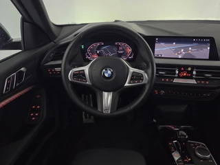 BMW 2-serie Gran Coupé 220i Executive Edition M Sport | Apple-Android | Schuif-Kanteldak | Dealeronderhouden / 2