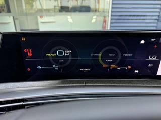 Peugeot 5008 1.6 Plug-in Hybrid 225 PK GT 7 Persoons | Apple Carplay/Android Auto | Climate Control | lichtmetalen velgen 20 Inch | Panorama Dak | Verwarmde Voorstoelen / 19