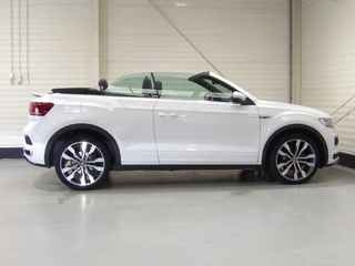 Volkswagen T-Roc 1.5 TSI 150pk 7-DSG R-line / 11