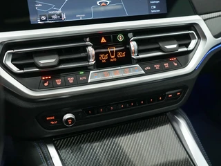 BMW 4 Serie Coupé M440i Schuifdak | Harman Kardon | M Stoelen / 17