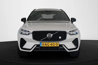 Volvo XC60 2.0 T8 Plug-in-hybrid AWD Polestar Engineered Bowers & Wilkins Panoramadak / 16