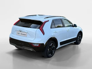 Kia Niro EV Edition Advanced 64.8 kWh | Camera | Keyless | Navi | Stoel + Stuurverwarming | Blindspot | Apple Carplay | Android Auto | Fabrieksgarantie t/m 03-2031 + 3 jaar verlengd tot 03-2034 | / 6
