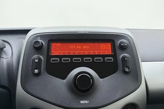 Citroen C1 1.0 e-VTi Feel | 5-deurs | Airco | Getint glas | Bluetooth | Elektrische ramen voor | Slechts 63.027 km / 22