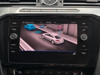 Volkswagen Arteon 2.0 TSI R-Line Business+ STOELVERWARMING - NAVI - ACC / 24