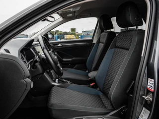 Volkswagen T-Roc 1.5 TSI 150 PK DSG Style IQ.DRIVE | Trekhaak | Virtual Cockpit | LED | ACC | Camera | Dodehoekdetectie | Stoel-/Stuurverwarming | Navigatie | Apple CarPlay/Android Auto | 18" / 12