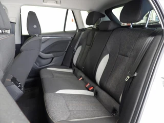 Skoda Kamiq 1.0 TSI Greentech 110pk DSG-7 Style / 17