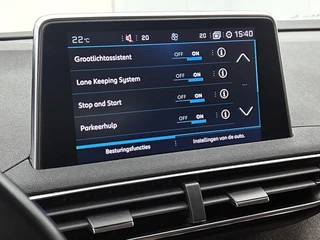 Peugeot 3008 1.2 PureTech Blue Lease Executive Automaat | Adaptive Cruise | CarPlay | Camera | Parkeersensoren / 26