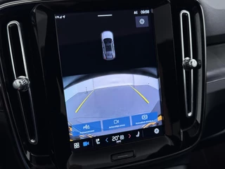 Volvo C40 Recharge Core 69 kWh SOH 93%|VOLVO DEALER ONDERHOUDEN| ACHTERUITRIJCAMERA| PANORAMADAK| STOEL + STUURVERWARMING| RIJKLAARPRIJS INCL. 12 MAANDEN BOVAG GARANTIE| / 38