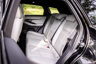 Land Rover Range Rover Evoque 2.0 P200 AWD SE  Panorama 360 Camera Leder / 25