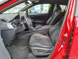 Toyota C-HR 1.8 HYBRID GR-SPORT 19"LM-VELGEN CAMERA NAVI STUUR-/STOELVERWARMING P-SENSOREN AD-CRUISE HALF-LEDER/ALCANTARA / 13