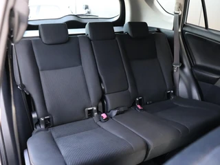 Toyota RAV4 2.0 Aspiration 4WD / 12