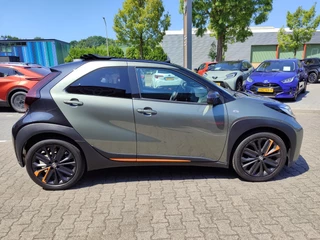 Toyota Aygo X LIMITED AUTOMAAT CABRIO NL-AUTO 18"LM-VELGEN PRIVACY-GLASS JBL-AUDIO HALF-LEDER STOELVERW. / 8