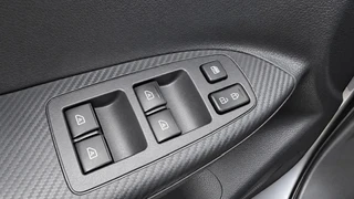 Mitsubishi Eclipse Cross 2.4 PHEV Intense Cruise | Camera | Carplay/Android Auto | / 18