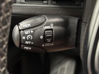 Peugeot 5008 1.2 PureTech Allure Avantage 7P AUTOMAAT CRUISE / 28