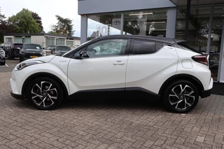 Toyota C-HR 1.8 HYBRID STYLE / 19