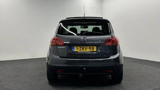 Kia Venga 1.6 CVVT First Edition PANO CAMERA NAVI CRUISE ECC STOEL/STUUR VERWARMING. / 8