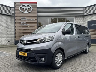 Toyota PROACE Electric Verso LONG DYNAMIC 75KWH GRUAU ROLSTOELAUTO VERLAAGD-INBOUW-OPRIJPLAAT 2x SCHUIFDEUR AIRCO CRUISE BLUETOOTH