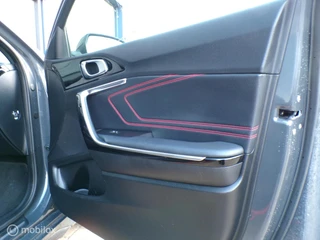 Kia ProCeed 1.6 T-GDI GT 205Pk!, Camera ,Jbl, stoelverw / 20
