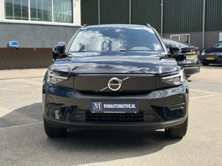 Volvo XC40 Recharge Plus SOH 92%| PILOT ASSIST ACC| ELEKTRISCHE ACHTERKLEP| DODE HOEK SENSOR |WARMTEPOMP| STOEL + STUURVERWARMING| ACHTERUITRIJCAMERA| RIJKLAAPRIJS INCL. 12 MND BOVAG GARANTIE| / 2