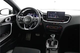 Kia XCeed 1.5 T-GDi GT-Line  - Automaat - Panorama dak - Stoel/Stuur verwarming - Navigatie - Climate Control - Achteruitrijcamera - Elektrische Achterklep - Fabrieksgarantie tot 06-2032 / 34