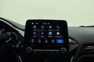 Ford Fiesta 1.0 EcoBoost ST-Line | Panoramisch Schuifdak | Climate control | Navigatie | Lichtmetalen velgen| Parkeersensoren | Keyless start | Extra getint glas / 26