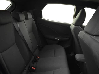 Lexus LBX 2WD Comfort Plus Keyless | Parkeersensoren | Blindspot / 19