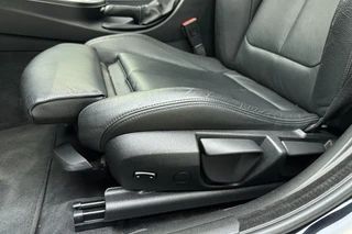 BMW 3-serie Gran Turismo 320i High Executive Edition | Lederen bekleding | M Sport pakket | Trekhaak | Stoelverwarming | Keyless | Navigatie | Weinig kilometers | Climate control / 21