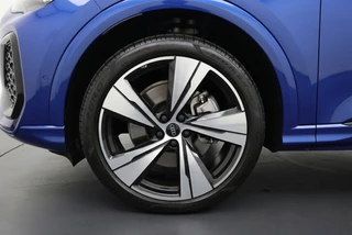Audi Q5 2.0 e-hybrid quattro S Line Pano l 360 Camera l Nwe Model / 11