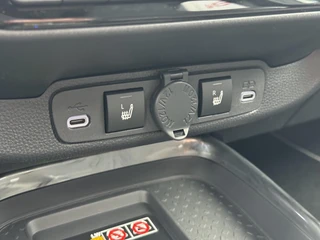 Toyota Aygo X Hybrid 115 GR Sport NIEUW DIRECT UIT VOORRAAD LEVERBAAR / 12