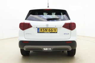 Suzuki Vitara 1.4 Boosterjet Smart Hybrid AllGrip Select 110pk | Automaat | Navigatie | Climate Control | Cruise Control Adaptief | Camera | Stoelverwarming | Lichtmetalen Velgen | Apple Carplay - Android Auto / 12