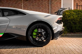 Lamborghini Huracan 5.2 V10 LP580-2 | Lift | Dealer o.h | Carbon | Titanium Sportuitlaat / 12