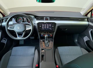 Volkswagen Passat Variant 1.4 TSI PHEV GTE Business / 2