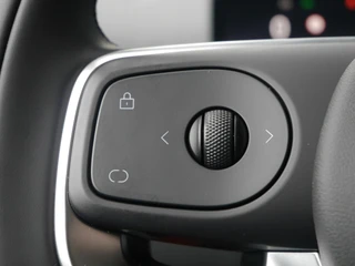 Leapmotor B03X ProMax Design 53 kWh 382KM WLTP l Hoge Zit & Verrassend Ruim! l Stoel- en Stuurwielverwarming l 360 Camera l Wireless Apple Carplay & Android Auto l Full-LED l 14,6'' Display l 18'' Lichtmetalen Velgen / 15