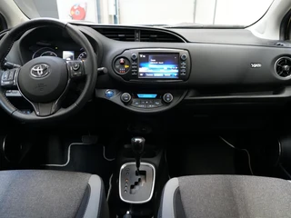 Toyota Yaris 1.5 Hybrid Comfort ✅Stoelverw.✅Camera✅Clima✅Two Tone✅Cruise✅Keyless✅Clima✅ / 5