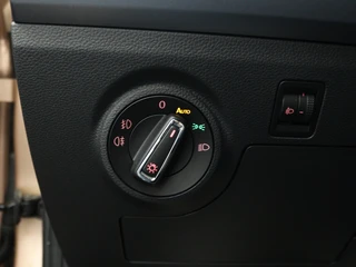 SEAT Arona 1.0 TSI Style Launch | Trekhaak | Navigatie | Camera | Stoelverwarming / 23