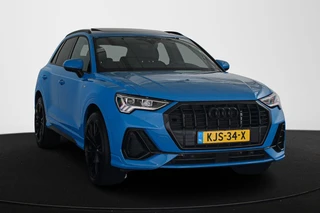 Audi Q3 45 TFSI e S Line / 2