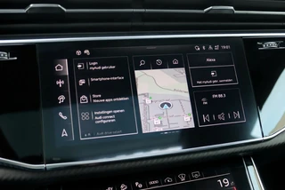 Audi Q8 60 TFSI e-hybrid quattro S Line Competition l AWD Besturing l B&O l HUD l Trekhaak l Alcantara Hemel l VOL OPTIES / 21