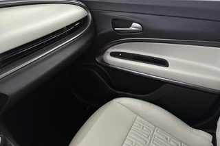 Fiat 600 1.2 Hybrid La Prima Massage Adaptieve Cruise Control Stoelverwarming / 42