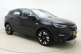 Opel Grandland X 1.6 Turbo Hybrid Business Elegance 225 PK Automaat | Trekhaak | Camera | Keyless | Elektrische achterklep | Climate control | Stoelverwarming | Dakrails / 9