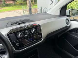 Volkswagen up! 1.0 BMT high up! / 21