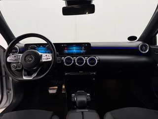 Mercedes-Benz A-klasse 250 e AMG Line | Automaat | Adaptive cruise | Navigatie | Stoelverwarming | Camera / 11