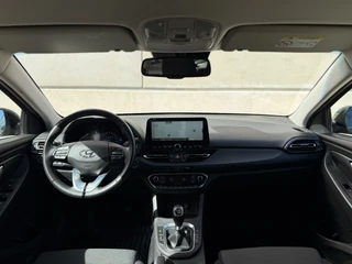 Hyundai i30 Wagon 1.0 T-GDi MHEV Comfort Smart Virtual Camera CarPlay Keyless / 17
