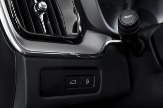 Volvo XC60 2.0 T8 Plug-in-hybrid AWD Polestar Engineered - Facelift MY26  | S/K-Panodak | Dig.Cockpit | Adapt.Cruise | Harman/Kardon | Stoel+-Stuurverw. | Elek. stoelen | 360 Camera | NAV + App.Connect + NAV | ECC | LM 21" | 9211 / 62