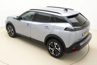 Peugeot 2008 1.2 Turbo 100 Allure | Adaptive Cruise Control | Draadloos Apple Carplay & Android Auto | Parkeersensoren voor & achter | 17'' Lichtmetalen velgen | Full LED / 5