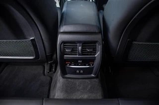 BMW 3-serie Touring M340i xDrive, VOL!, Laser, Pano / 27
