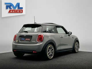 MINI Electric MINI Electric Collection 33 kWh | SOH 96% | Dealer Onderhouden | Panoramadak | Camera | Carplay | Stoelverwarming | / 6